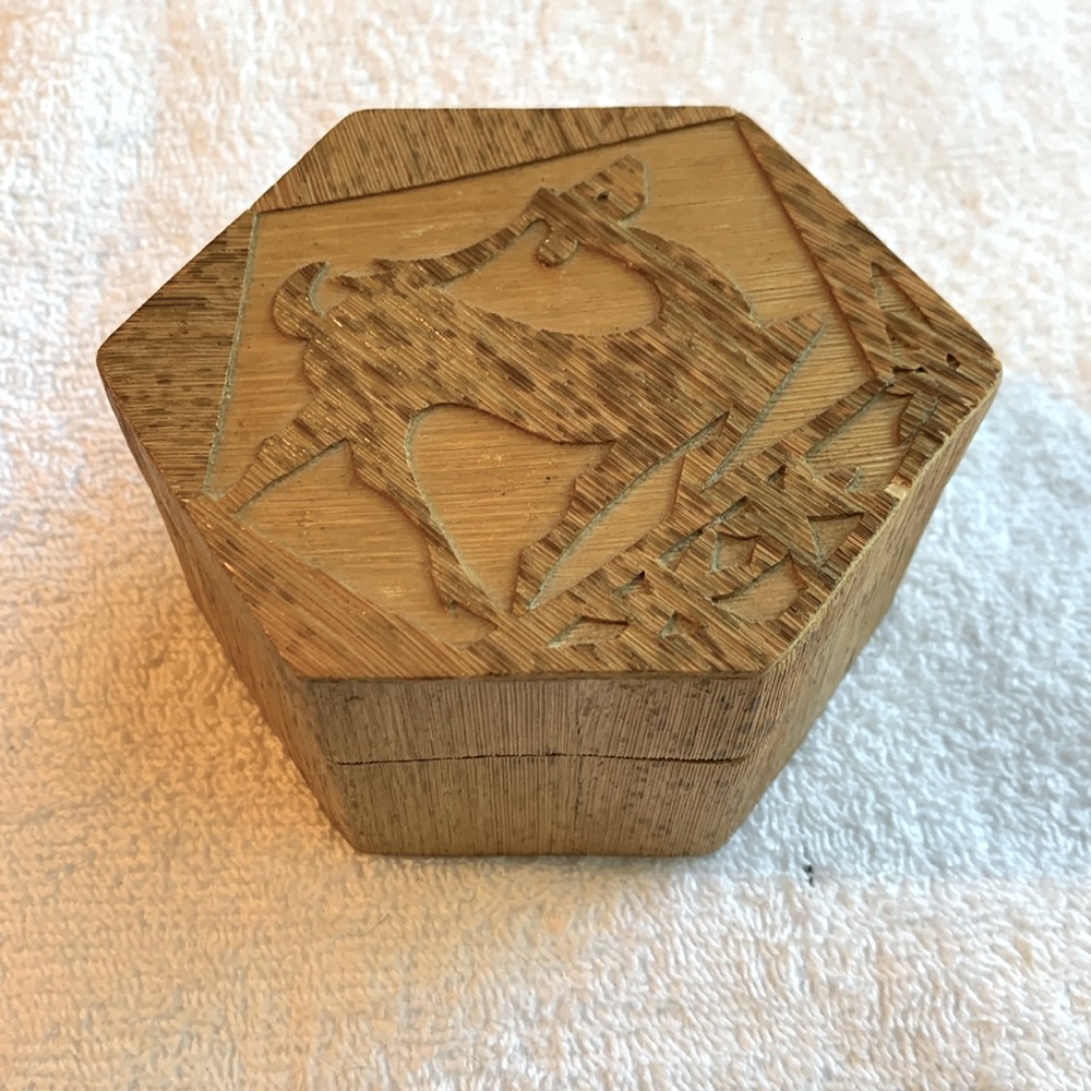 Cute trinket box